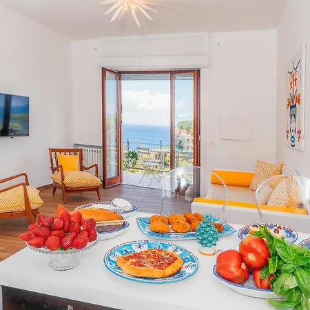 Eden House Будинок відпочинку