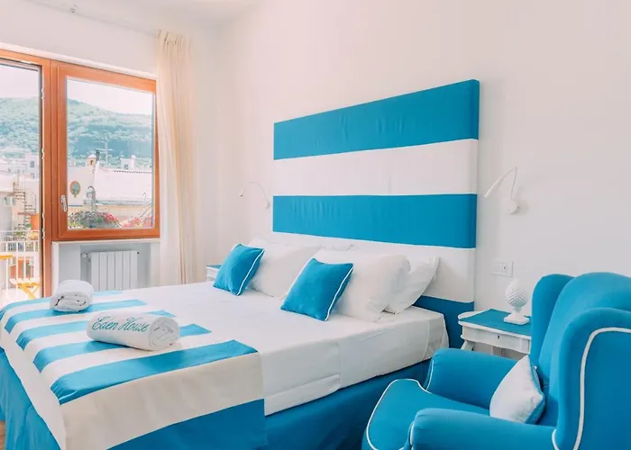 Eden House Holiday home